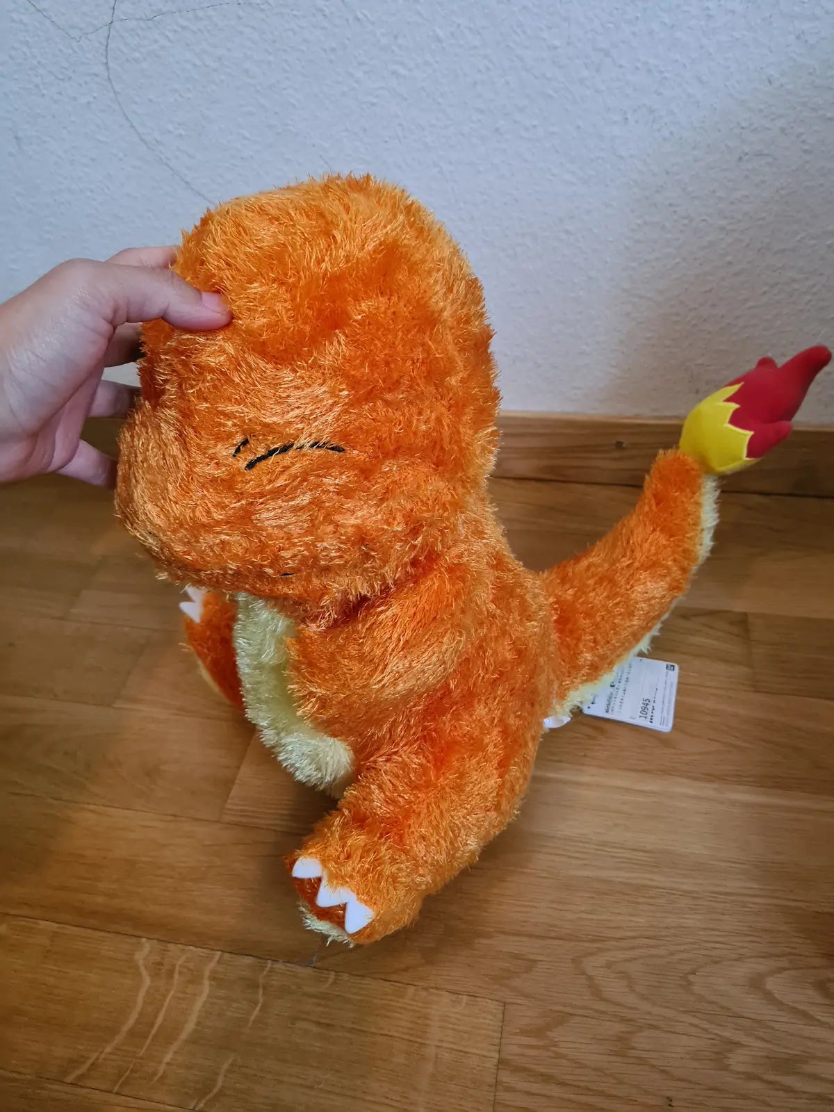 Pokemon Chamander Big Fuzzy Plush Banpresto