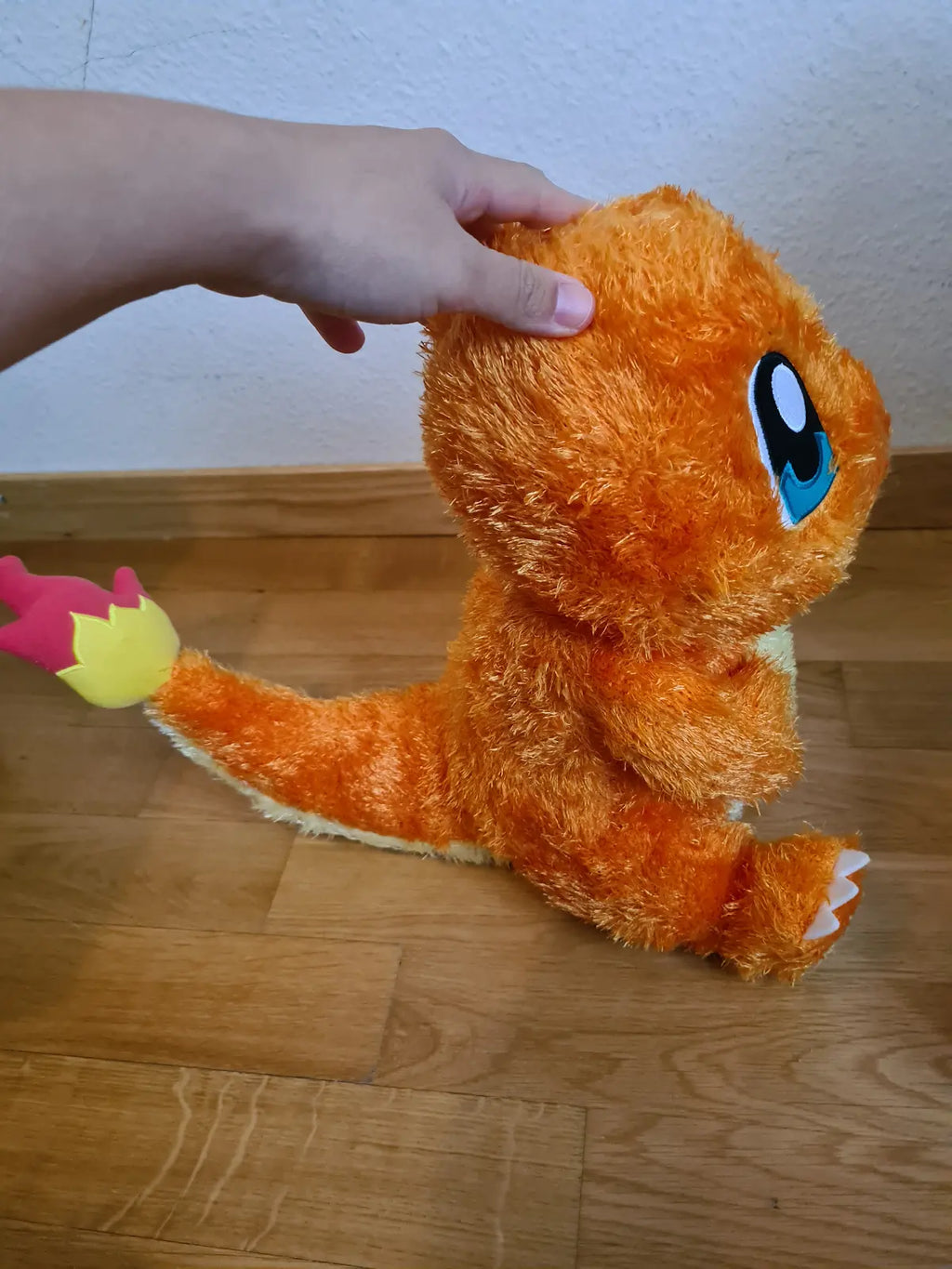 Pokemon Chamander Big Fuzzy Plush Banpresto