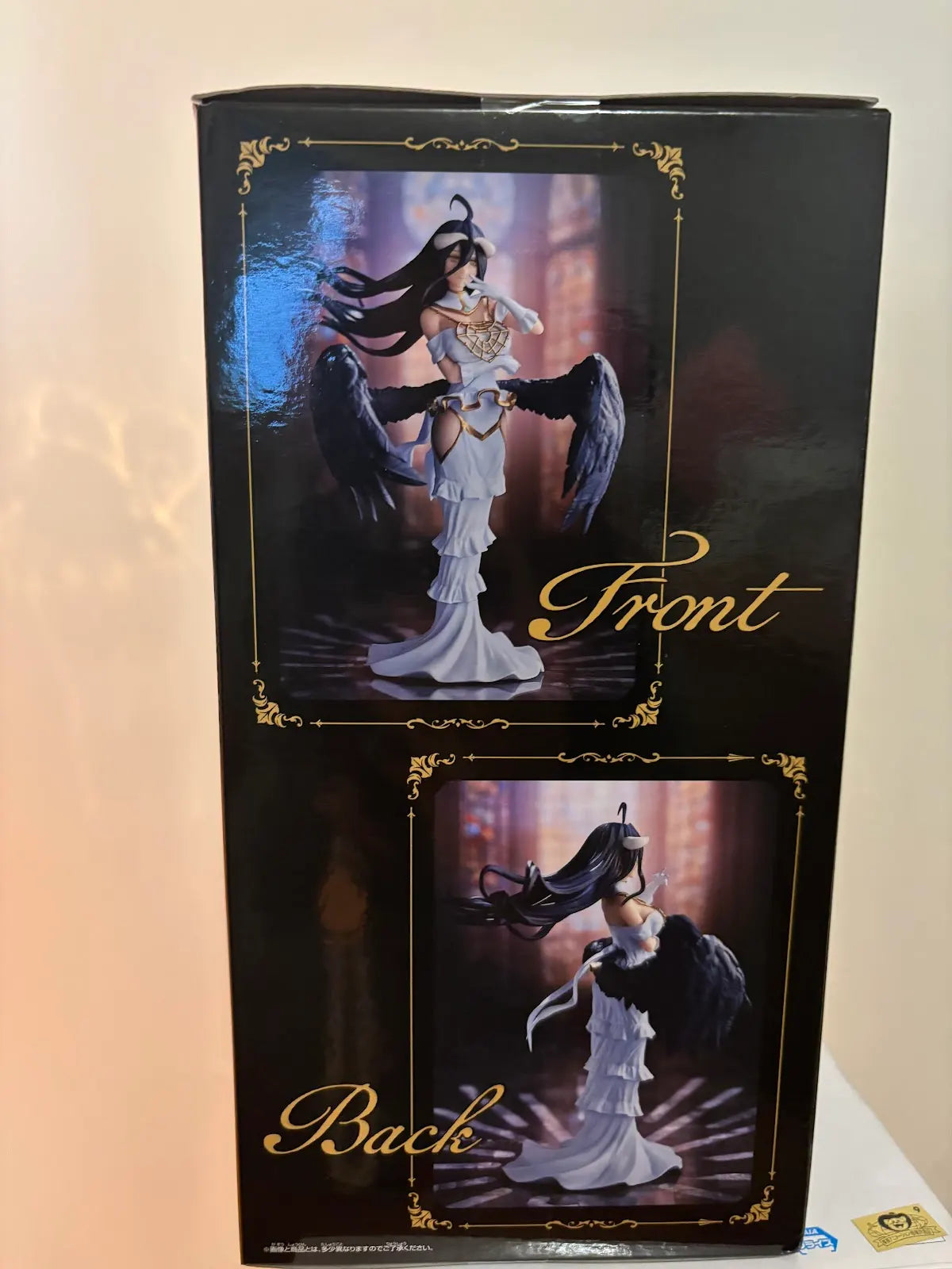 Albedo Overlord Figur – Weiße Hörner & Schwarze Flügel